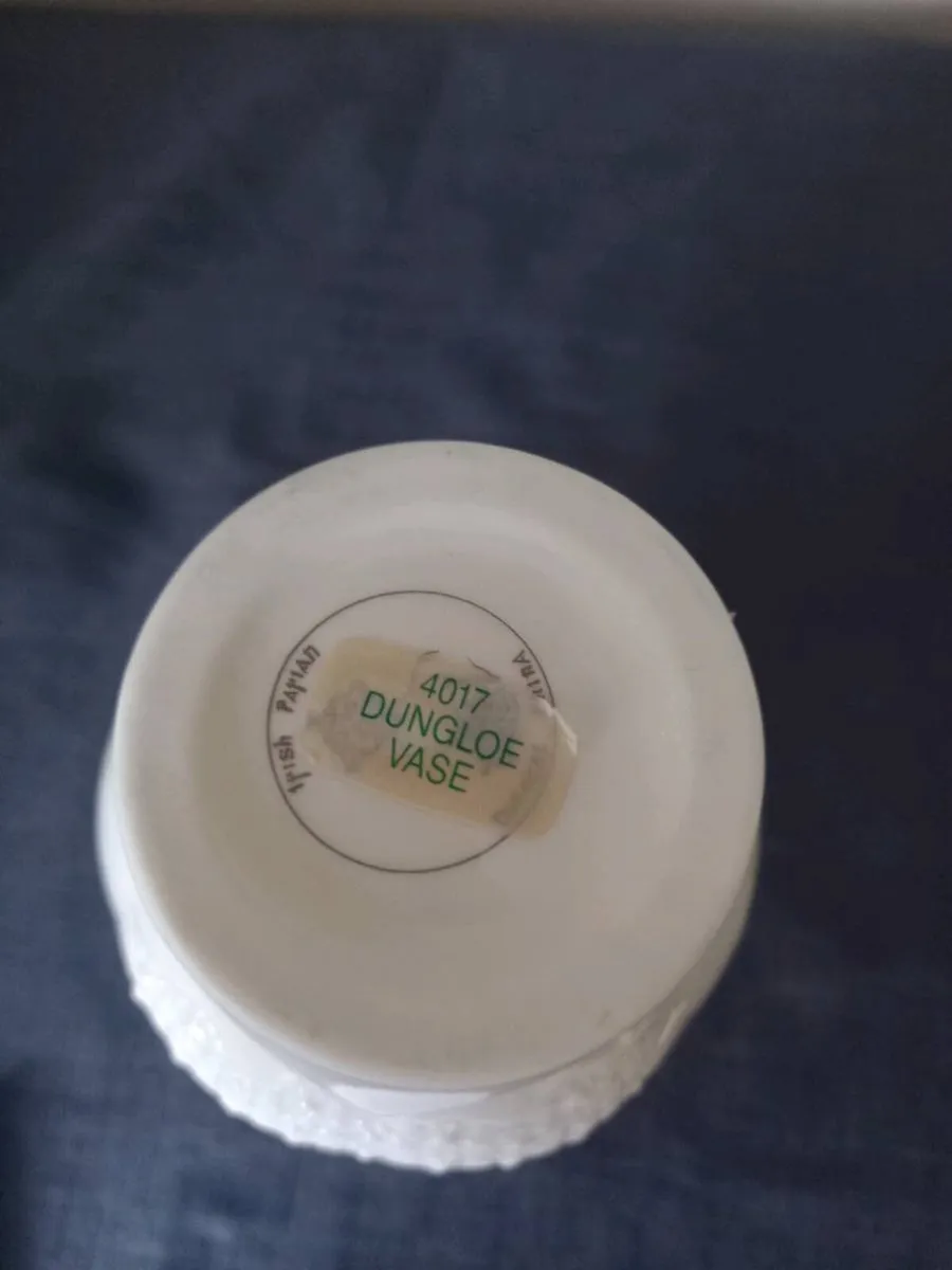 4 Donegal China Vases - Image 2