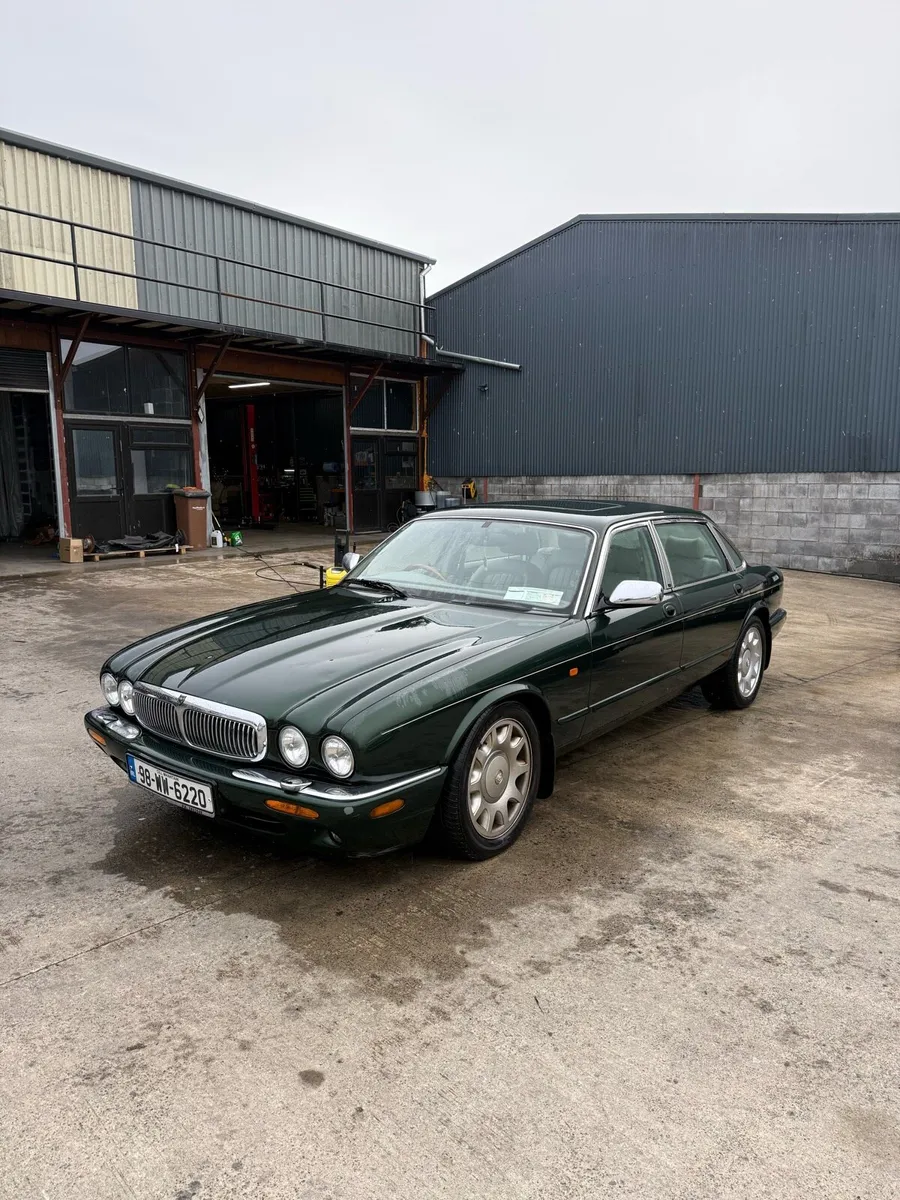 Jaguar XJ8 4.0 V8 not running project car - Image 4