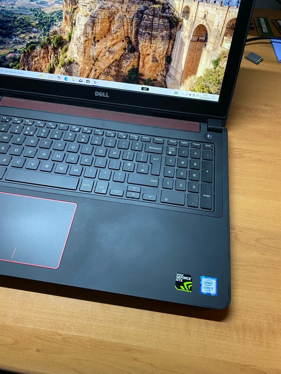 Dell i7 | 16gb | 480ssd | 4gb graphics - Image 2