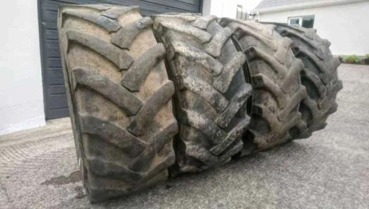 405 70 24 TELEHANDLER TYRES - Image 1