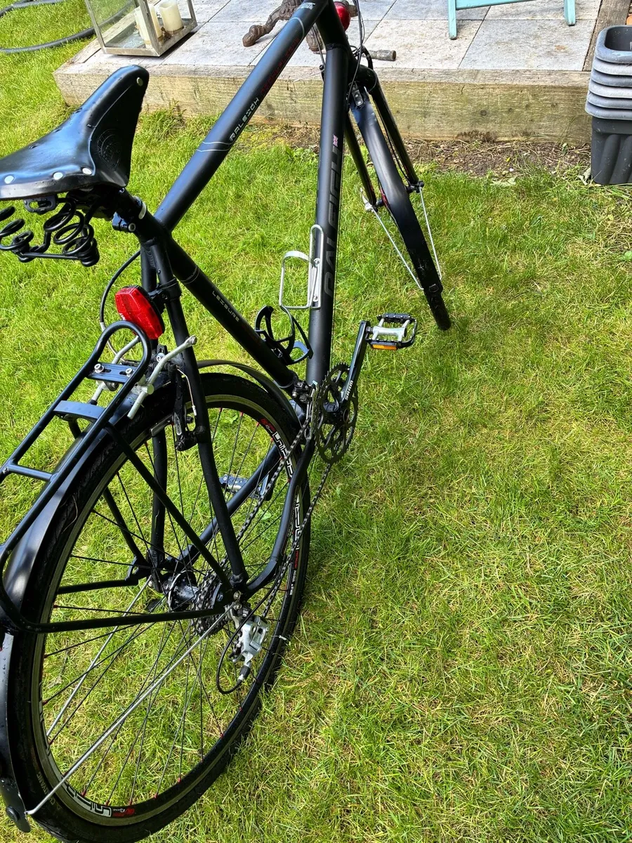 Raleigh Nightflight 18 speed bicycle - Image 3
