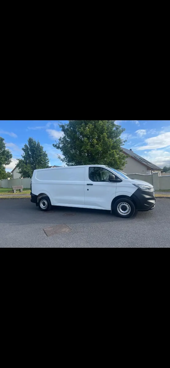 Ford Transit Custom 2025 - Image 3