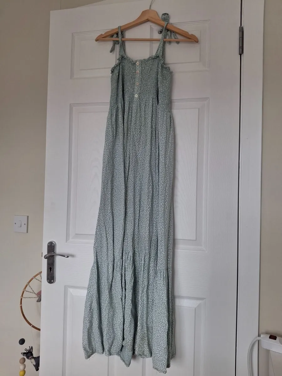 Green floral summer maxi dress