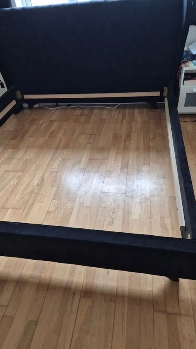 Super King Black Velvet Upholstered Bed - Image 2