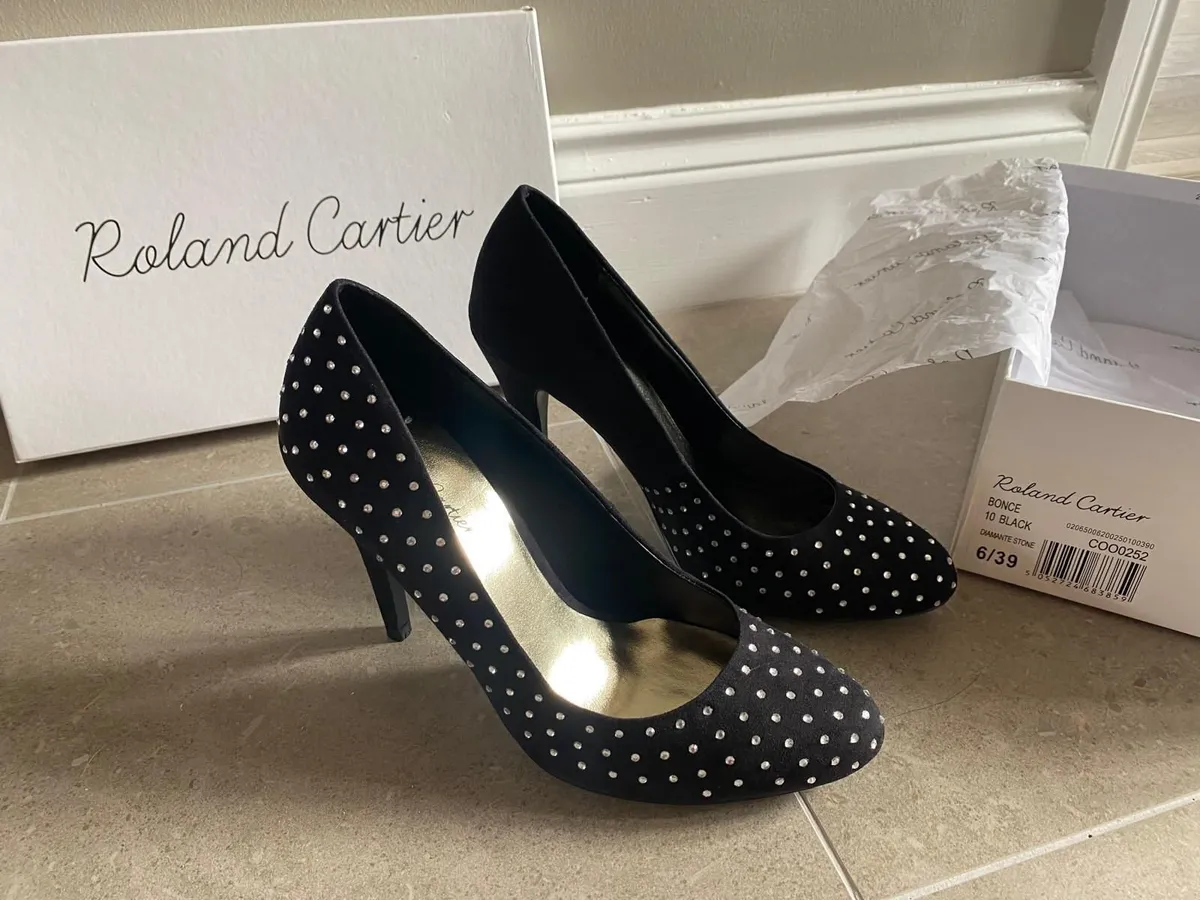 Designer shoes BNWT and boxes ! - Image 3