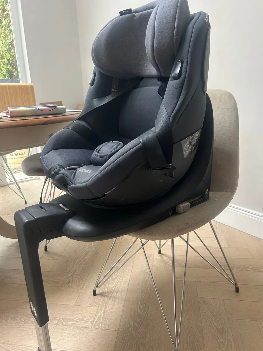Car seat - Image 4