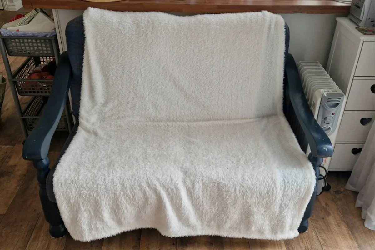Small Two Seater - Upcycle Project - Image 4