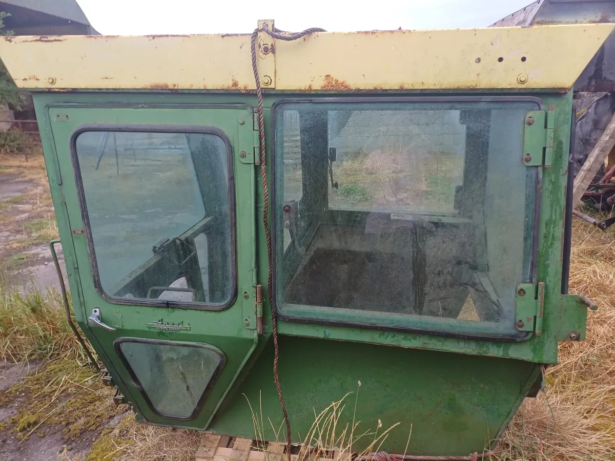 John deere cab - Image 4