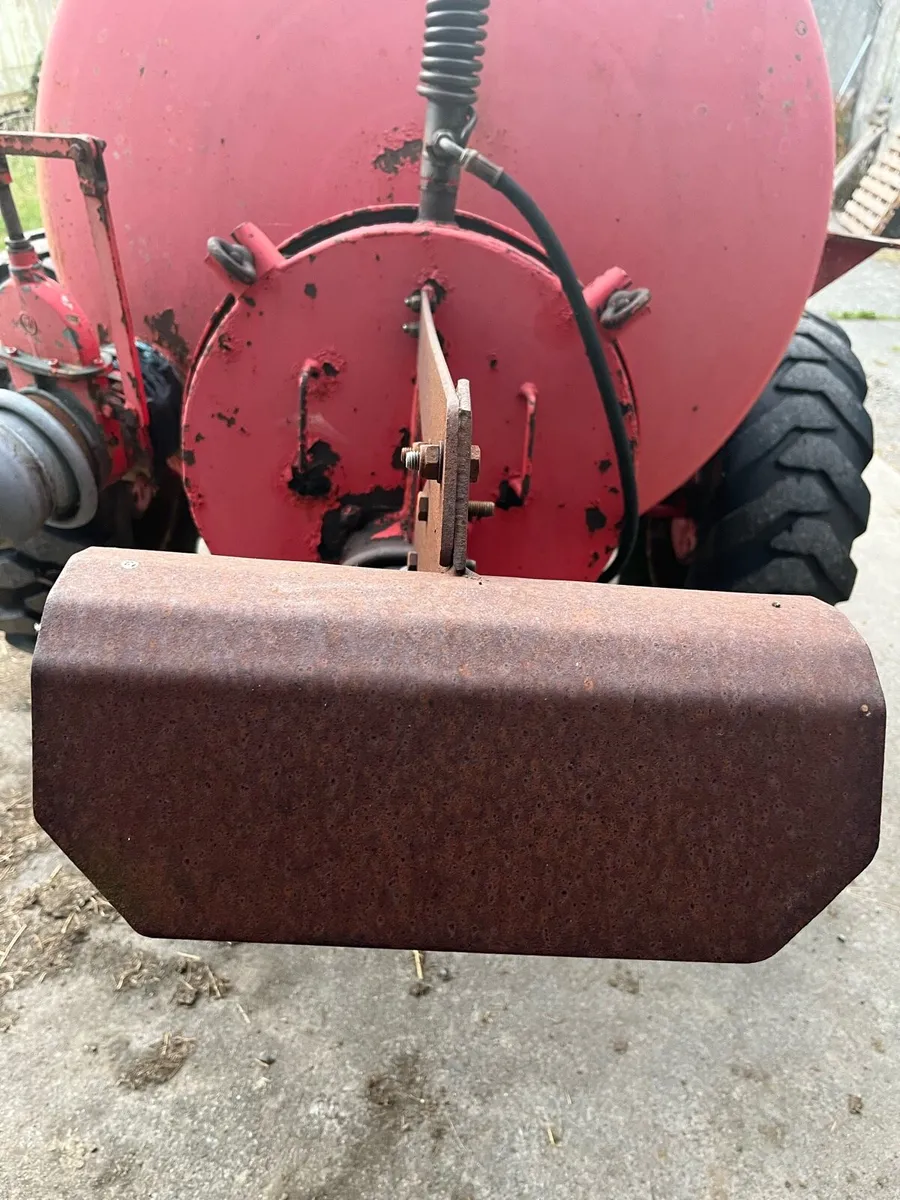 Slurry tanker - Image 3