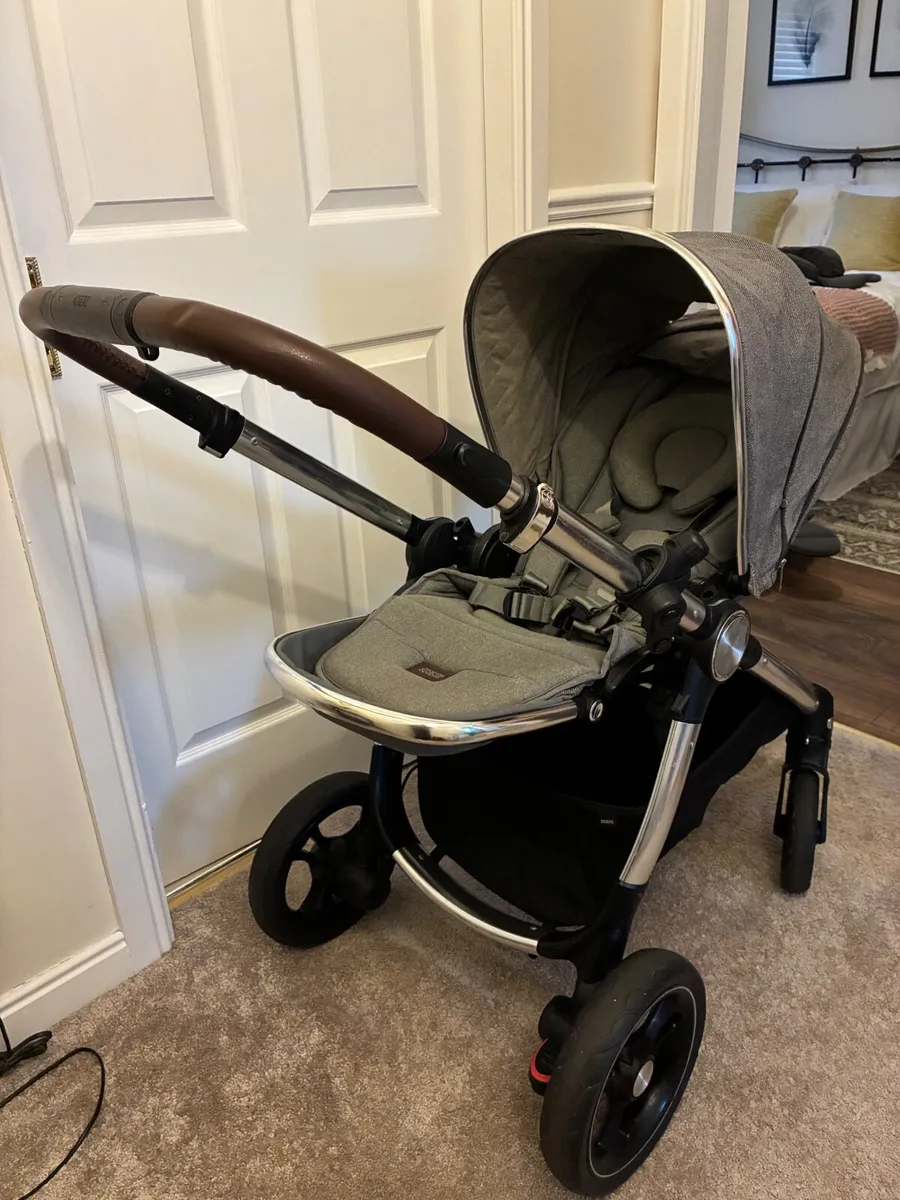 Mamas & Papas Ocarro Pushchair - Special Edition - Image 2