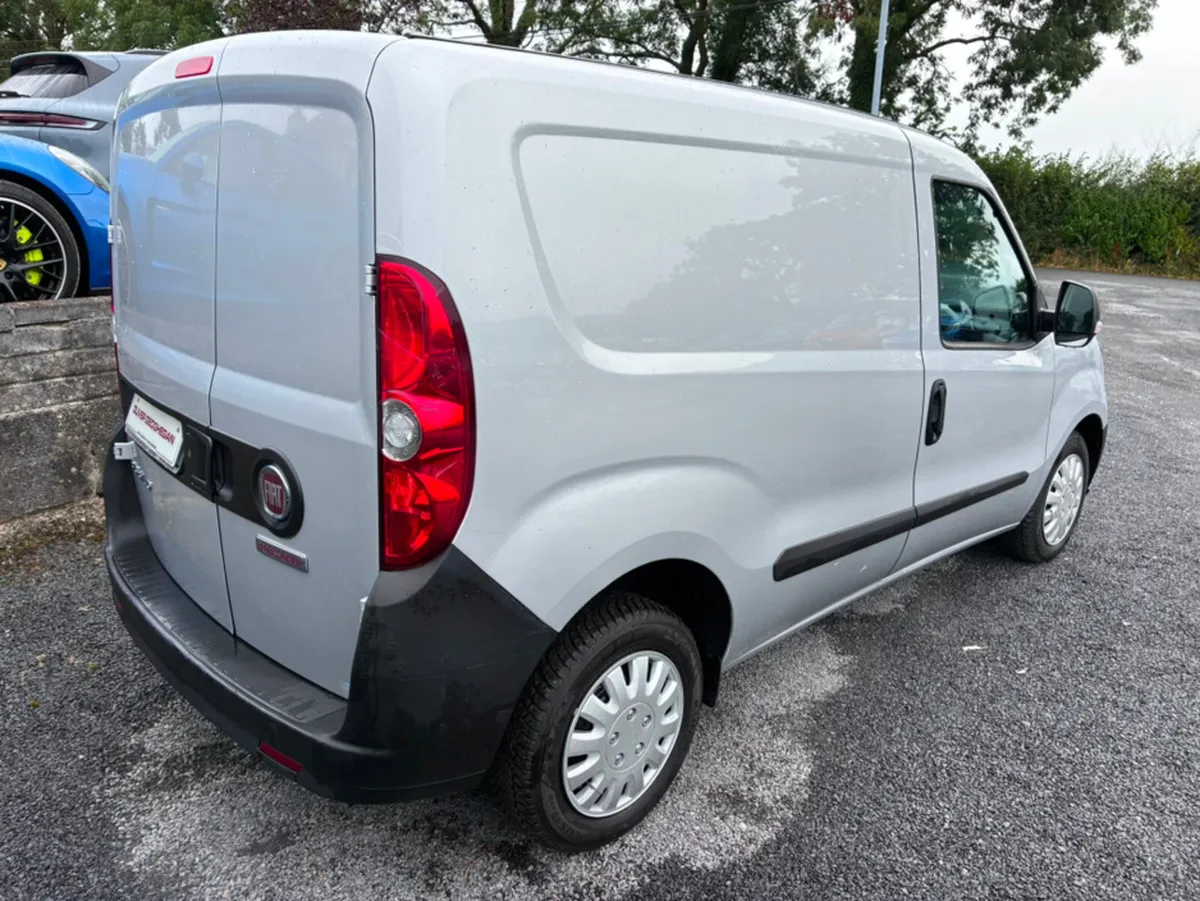 Fiat Doblo CARGO 1.6 Multijet (€10,500 Plus Vat) - Image 2