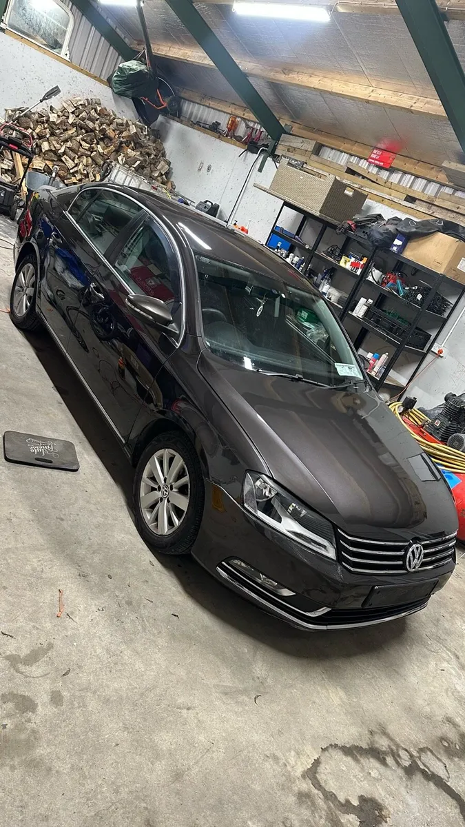 2011 B7 passat for breaking - Image 3