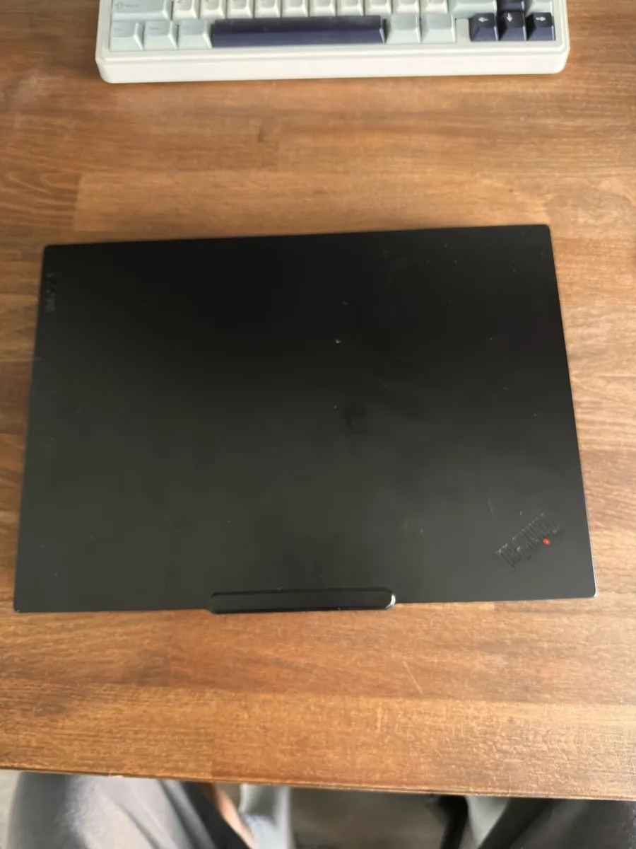 Lenovo ThinkPad E14 Gen7 - Image 2