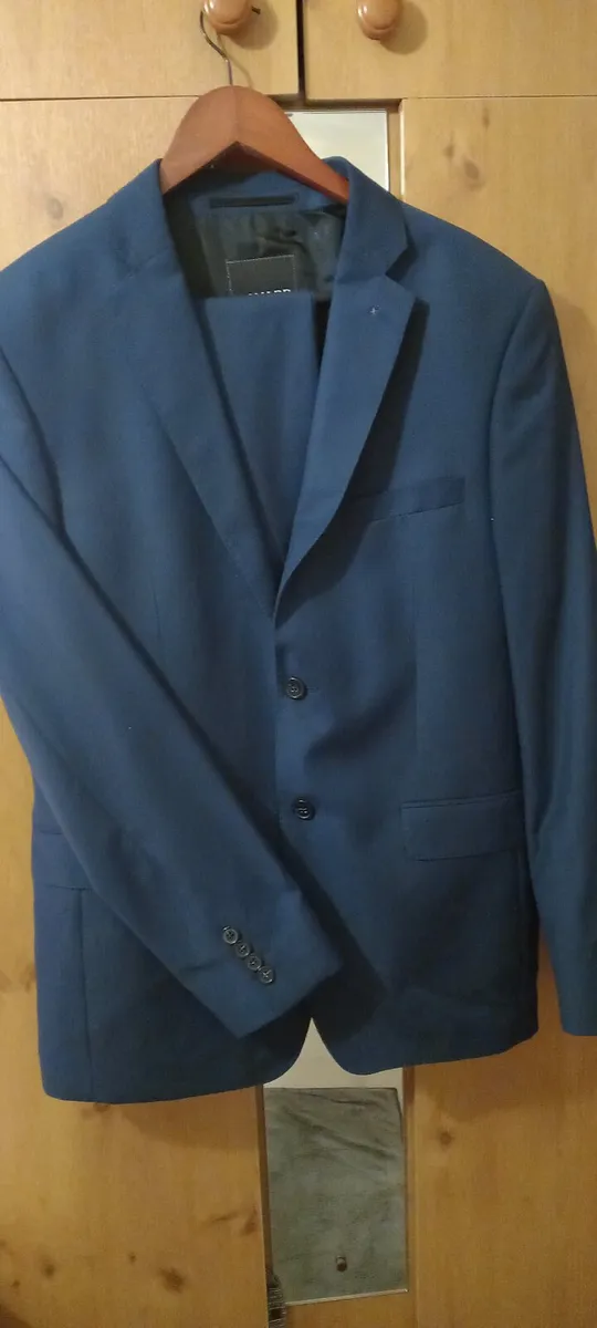 Navy suit - Image 1
