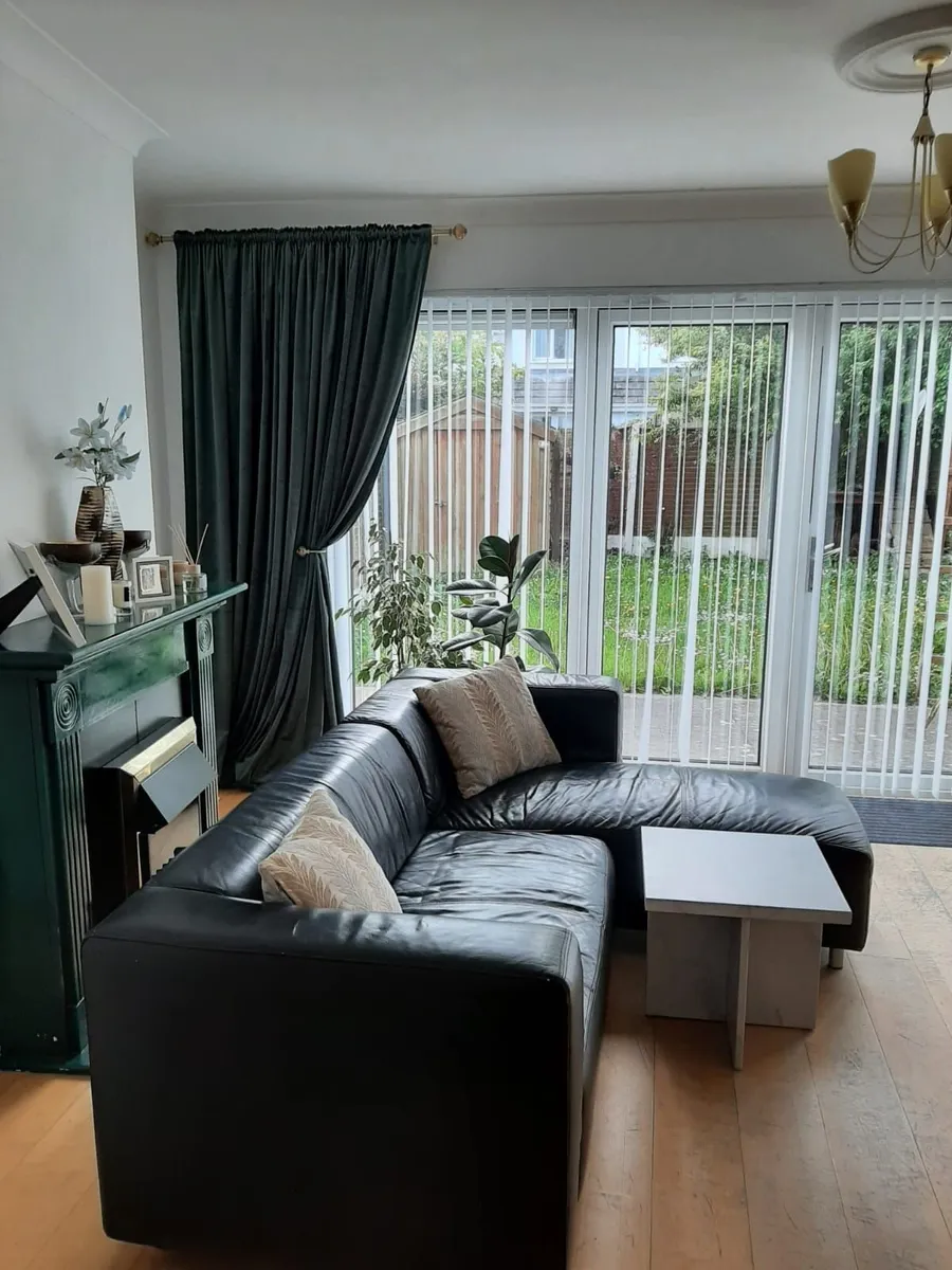 Natural leather corner sofa - Image 1
