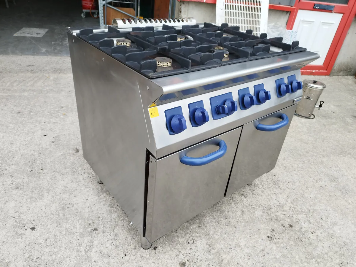 Electrolux 6 ring gas cooker - Image 1