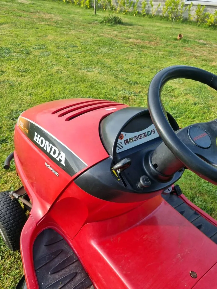 Honda Ride on mower - Image 4