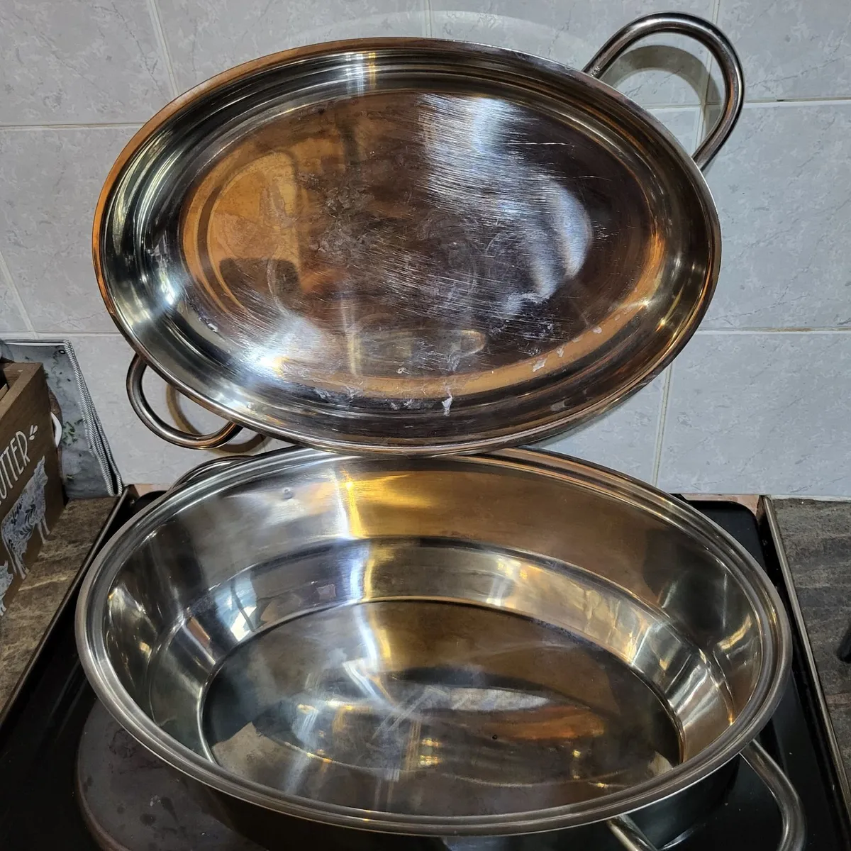 Stainless steel casserole dish - Image 2