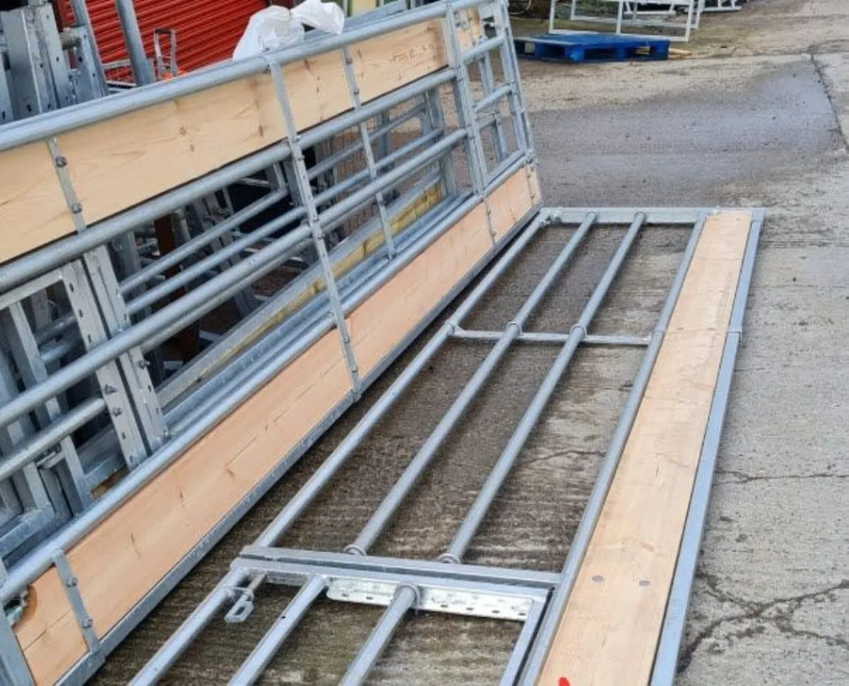 Feeding barrier, Bale feeders - Image 3