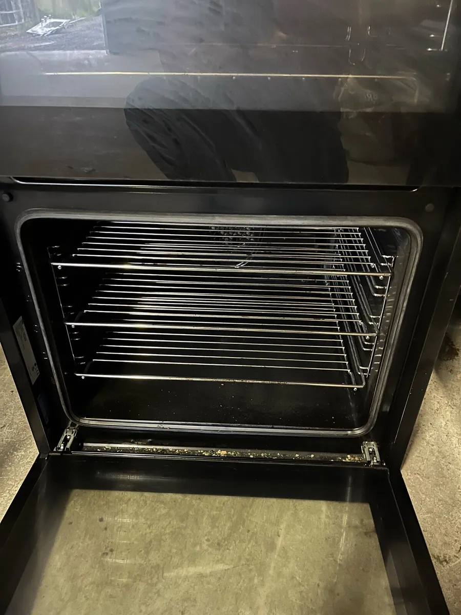 Electric slot in cooker - Image 2