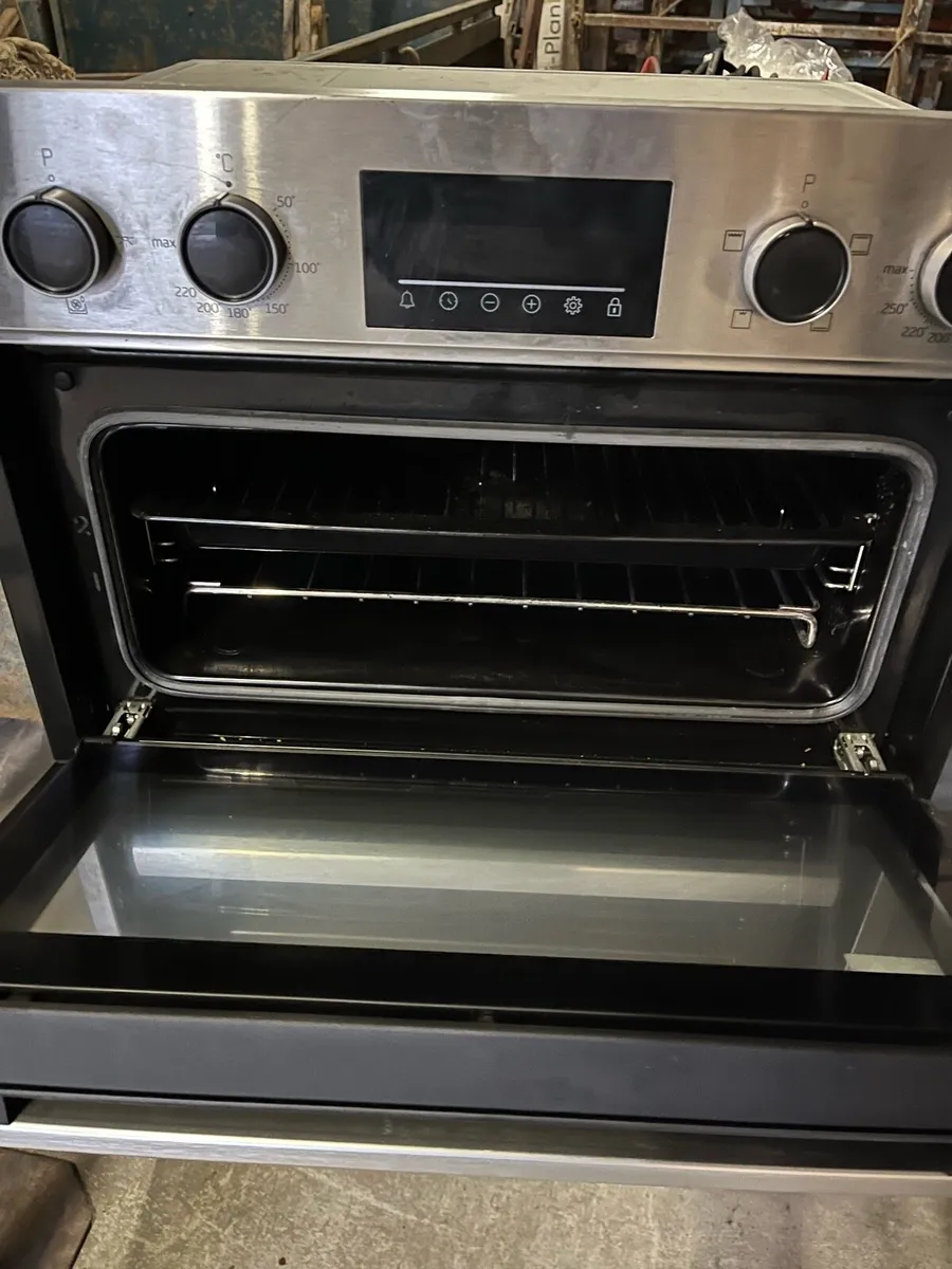 Electric slot in cooker - Image 3