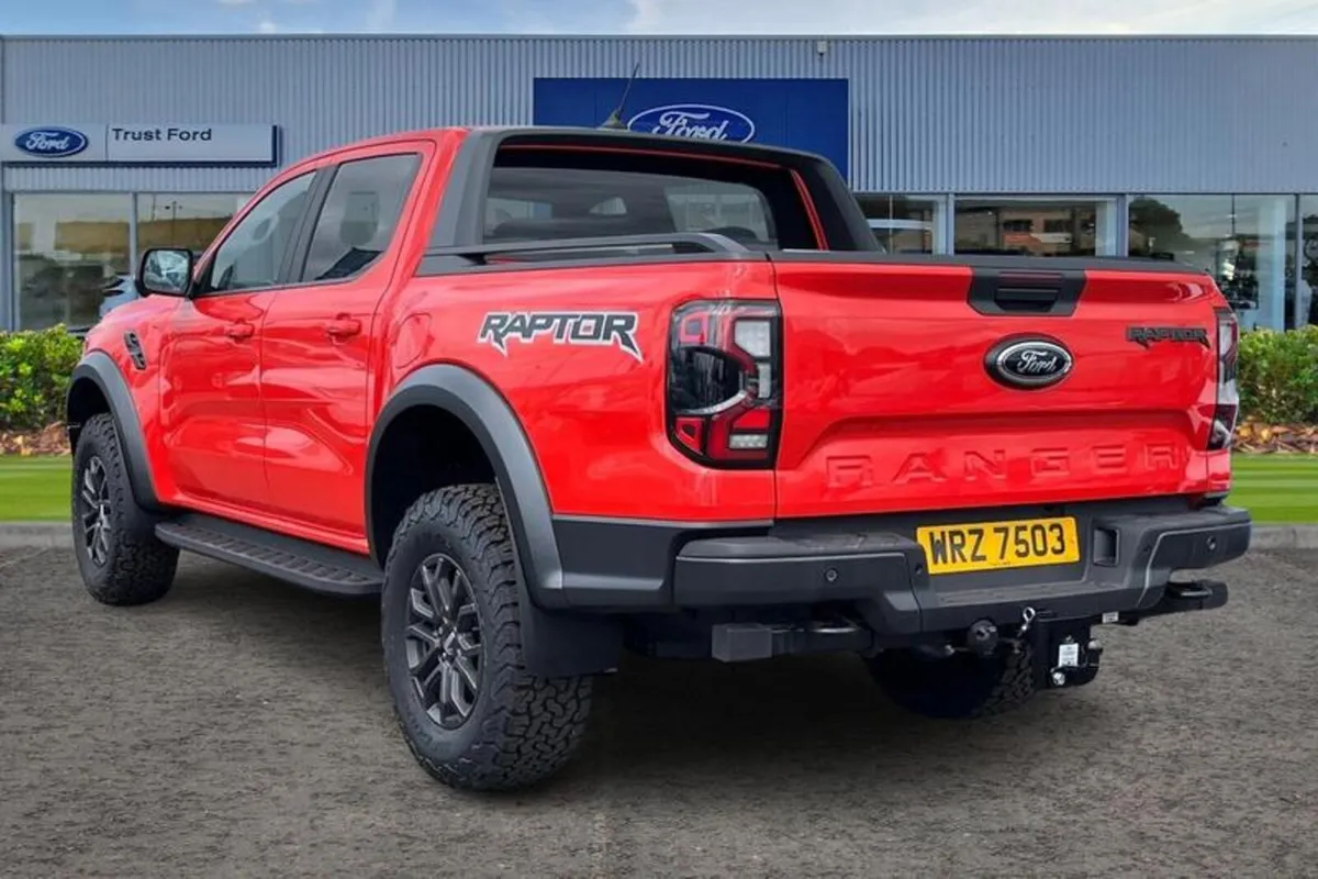 Ford Ranger Pick Up Double Cab Raptor 2.0 EcoBlue - Image 2