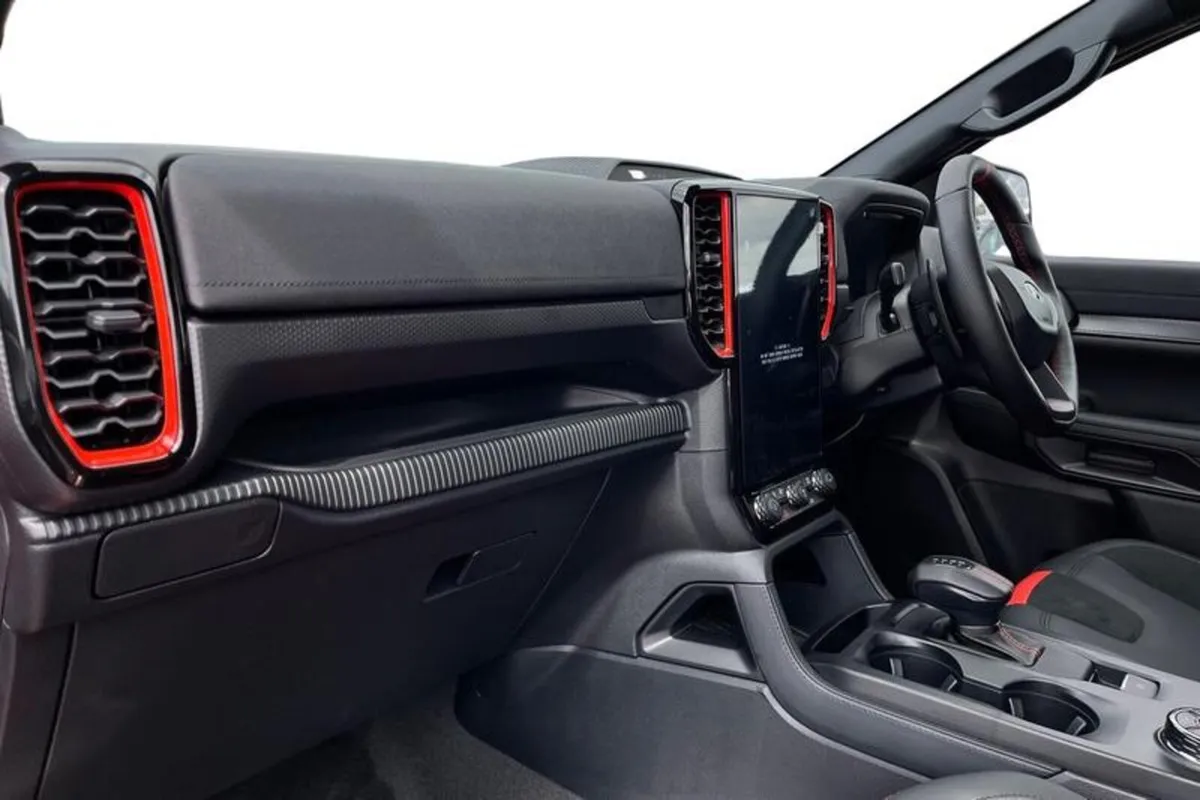 Ford Ranger Pick Up Double Cab Raptor 2.0 EcoBlue - Image 4
