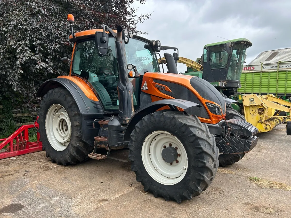 2018 valtra n134 - Image 2