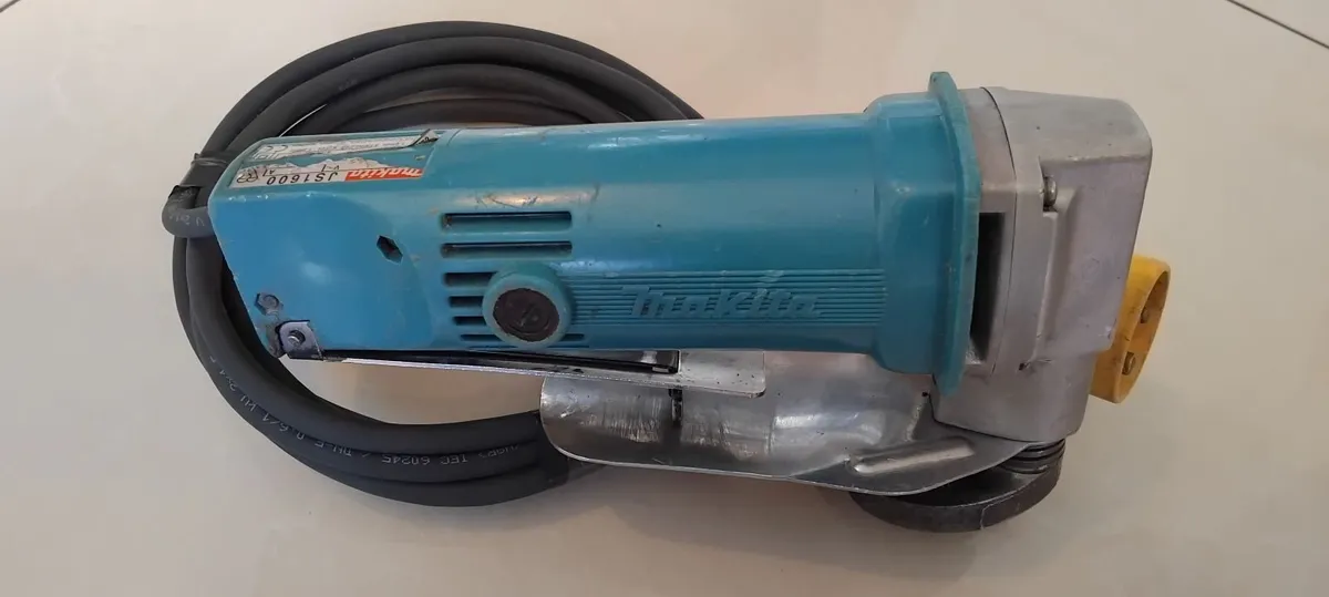 Makita JS1600 Tin Shears 110v - Image 3
