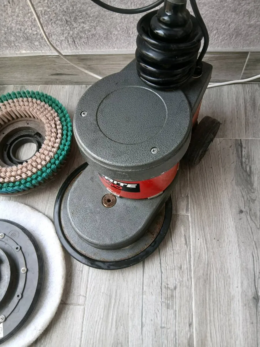 Floor buffer - Image 1