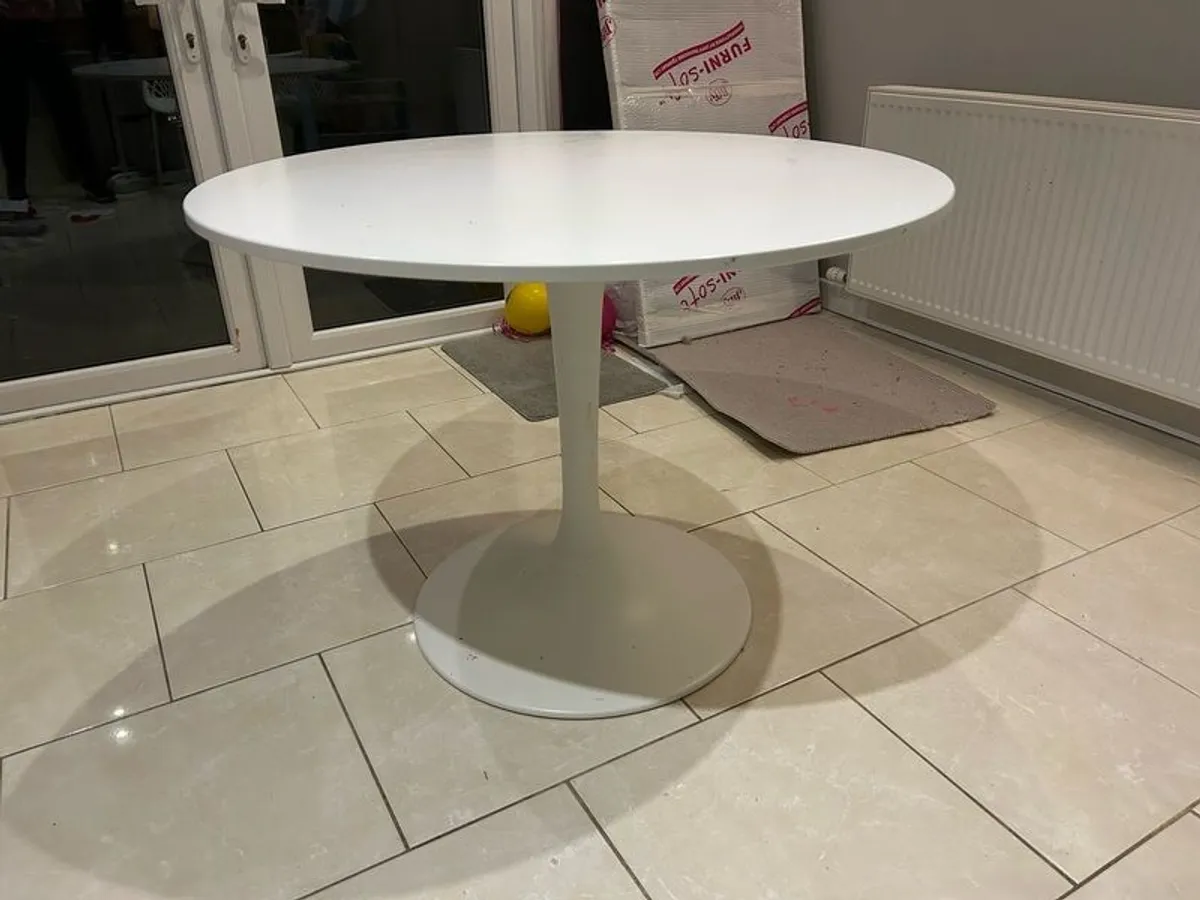 Table and 4 Chairs - Image 2