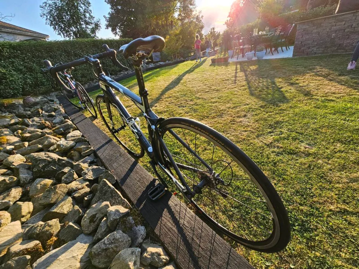 Felt Z5 Carbin Road bike - Image 4