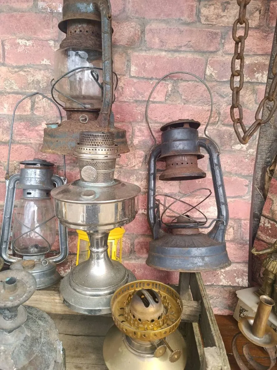 Antique Oil Lamps - Image 2