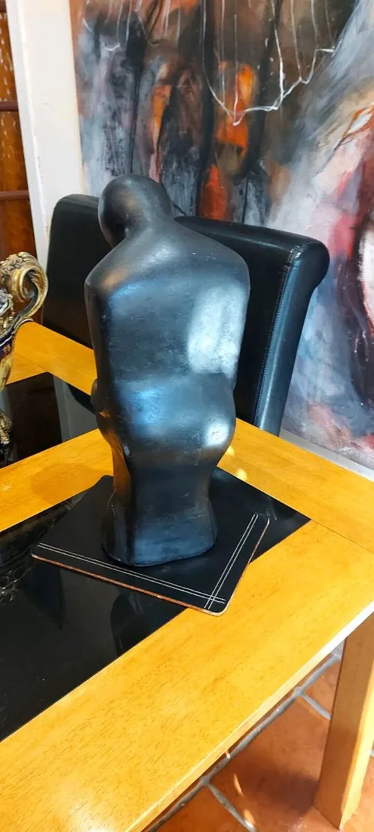 Heavy Solid Garden Sculpture. - Image 3