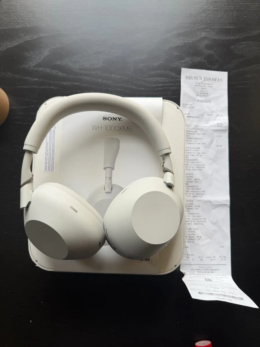 Sony headphones m6 - Image 1