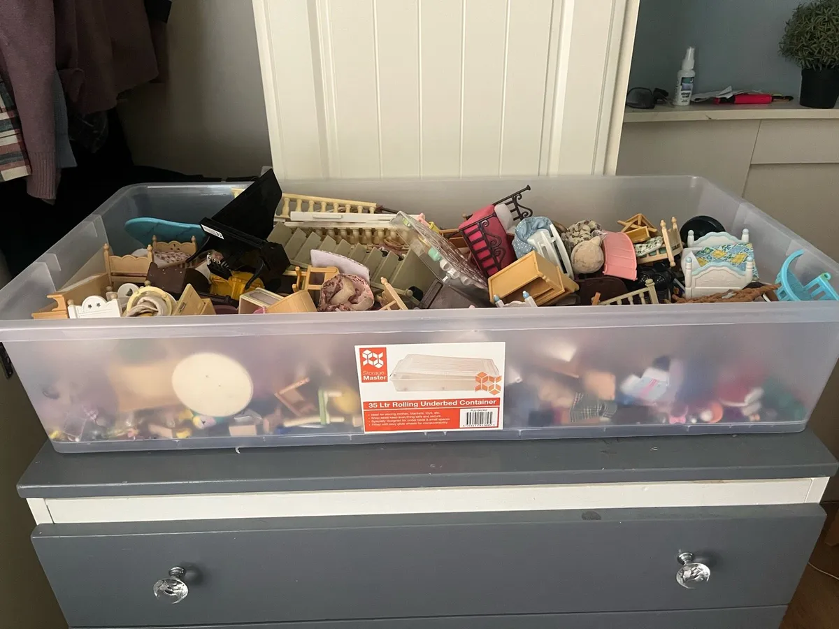 Vintage sylvanian Famalies Bundle - Image 2