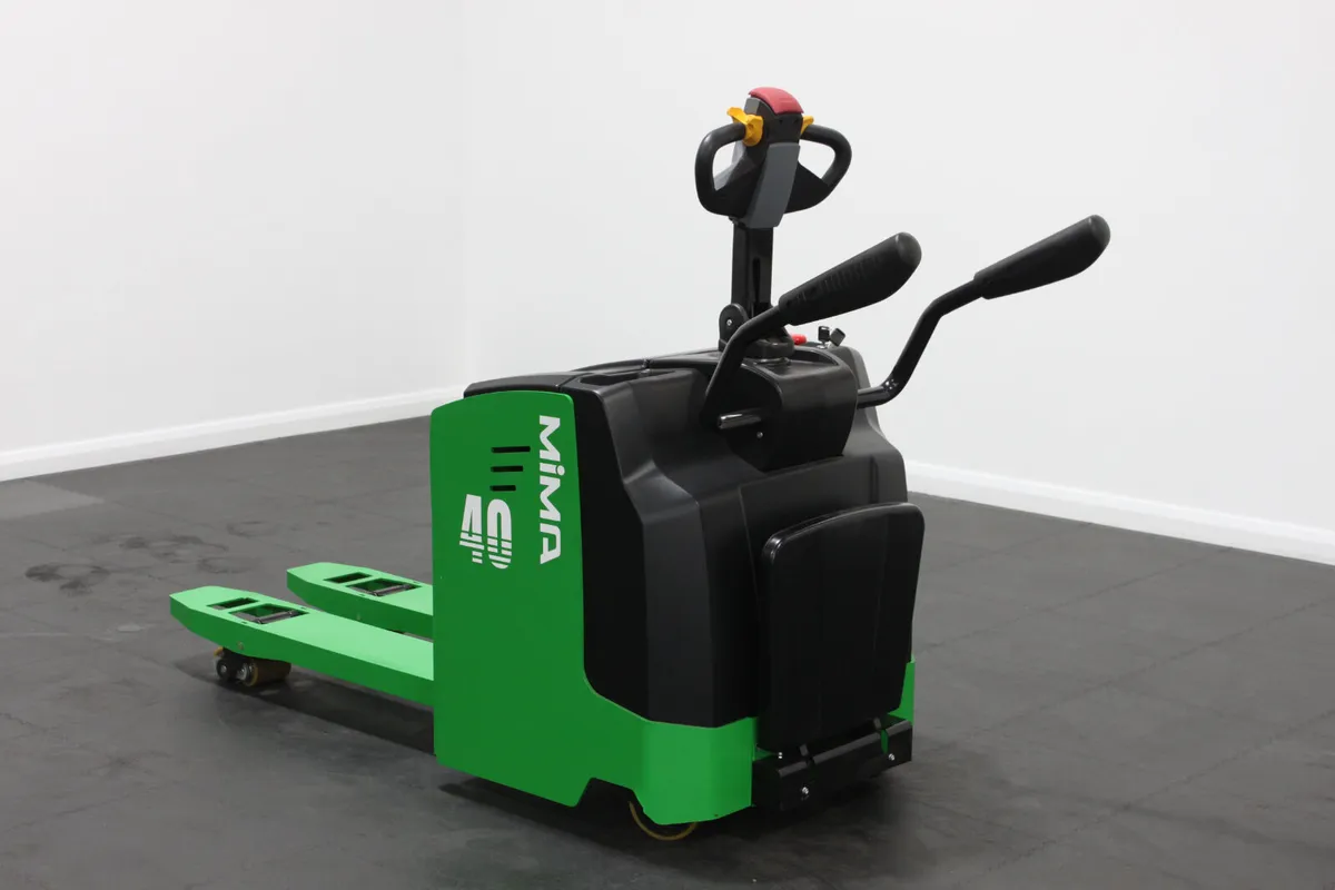 MiMA ME40 4.0Ton Heavy Duty Stand On Pallet Truck - Image 1