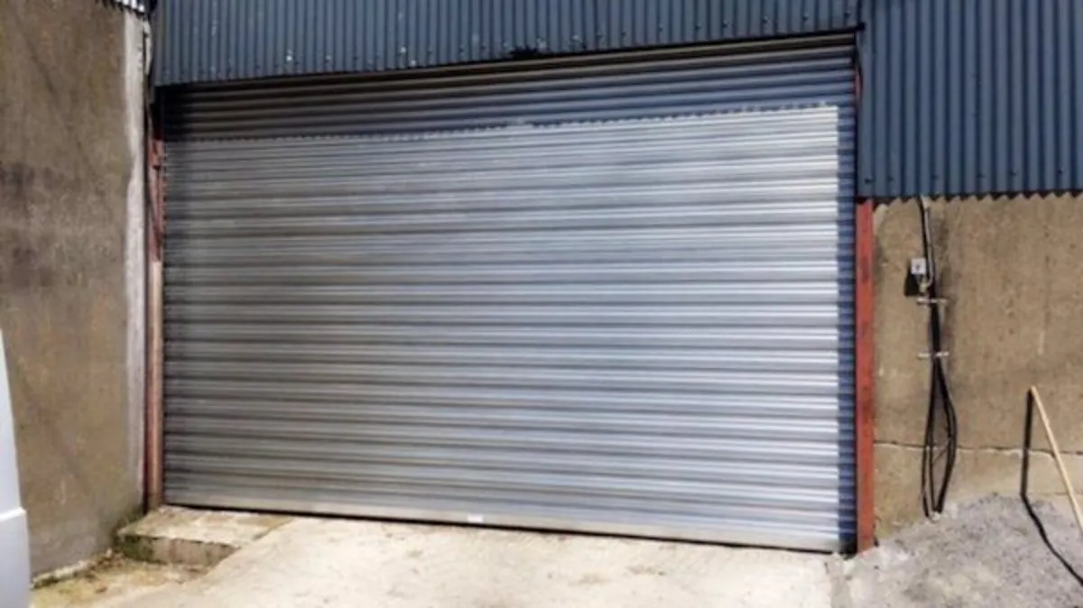 roller  doors  and  shutters - Image 4