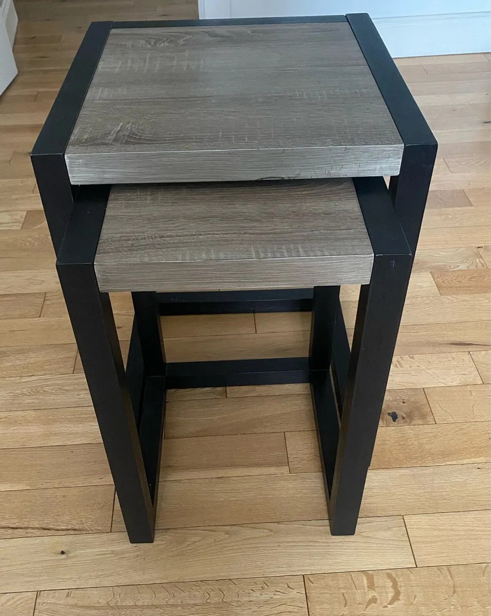 Nest of tables - Image 4