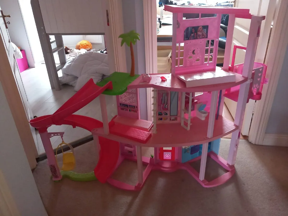 Barbie dream house