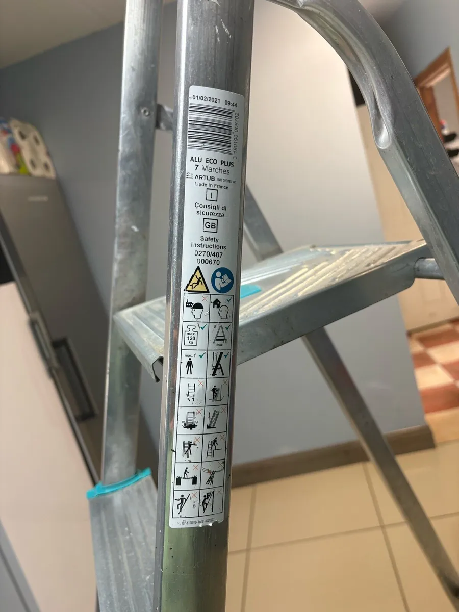 Ladder - Image 3