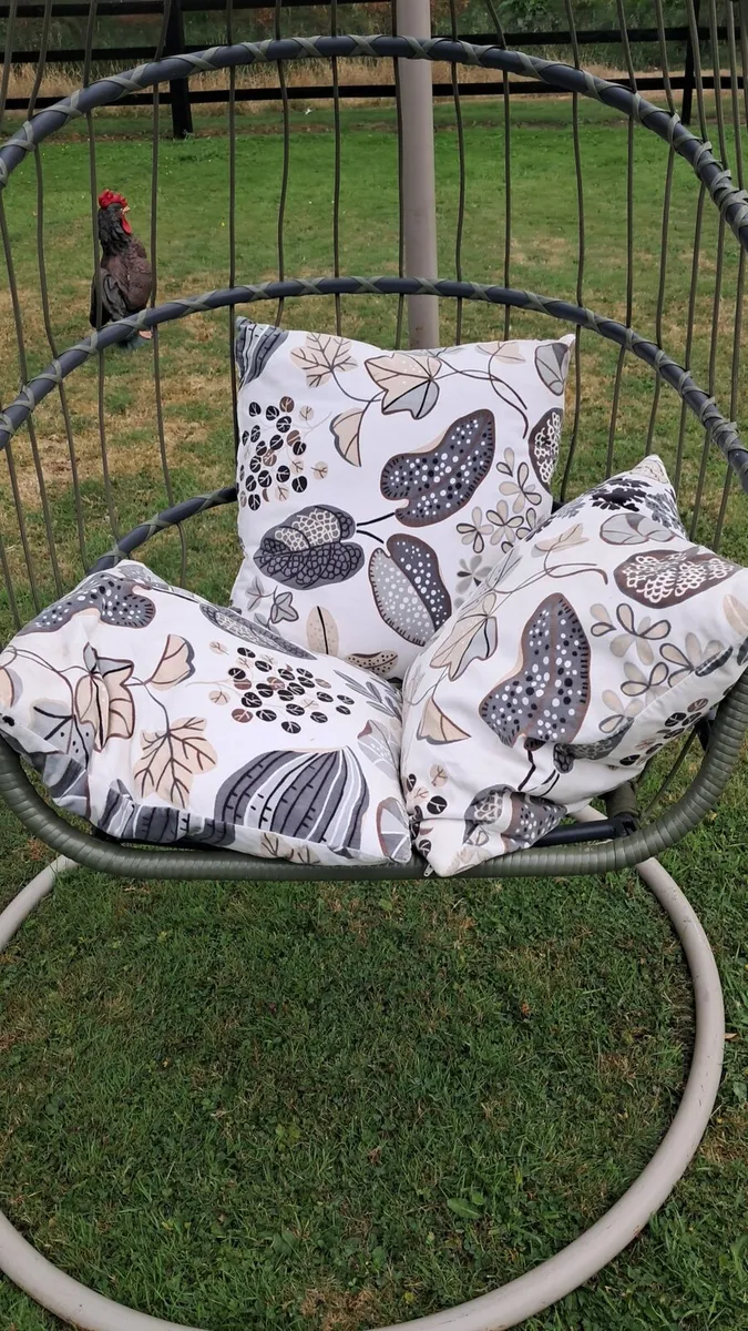 Egg chair - Image 3
