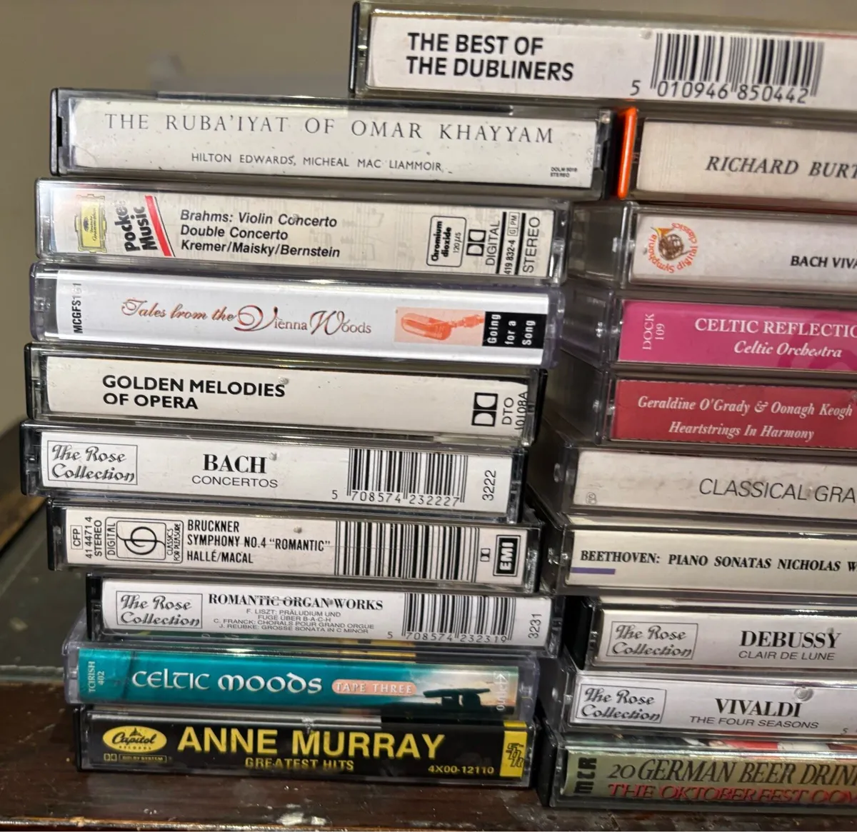 Original audio cassette albums various - Image 3