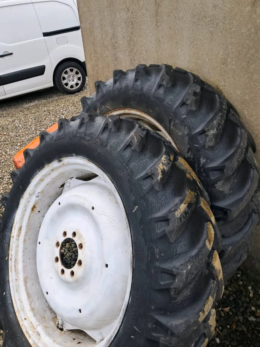 36s back rim & Tyre set - Image 2