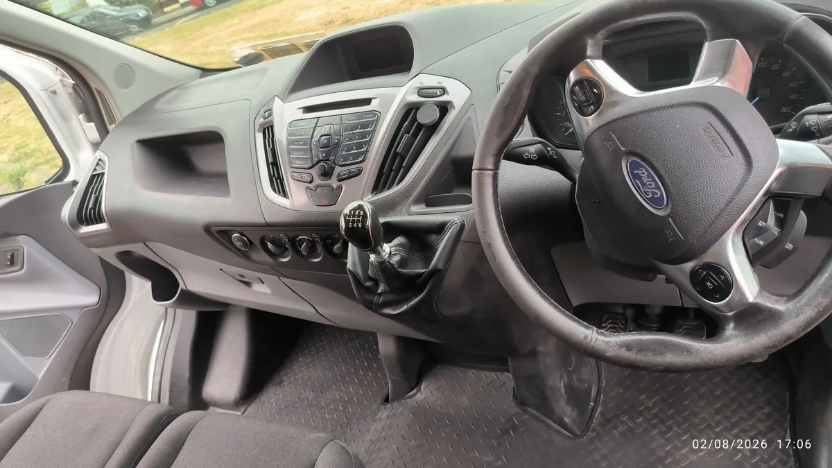 Ford Transit Custom 2017 - Image 4