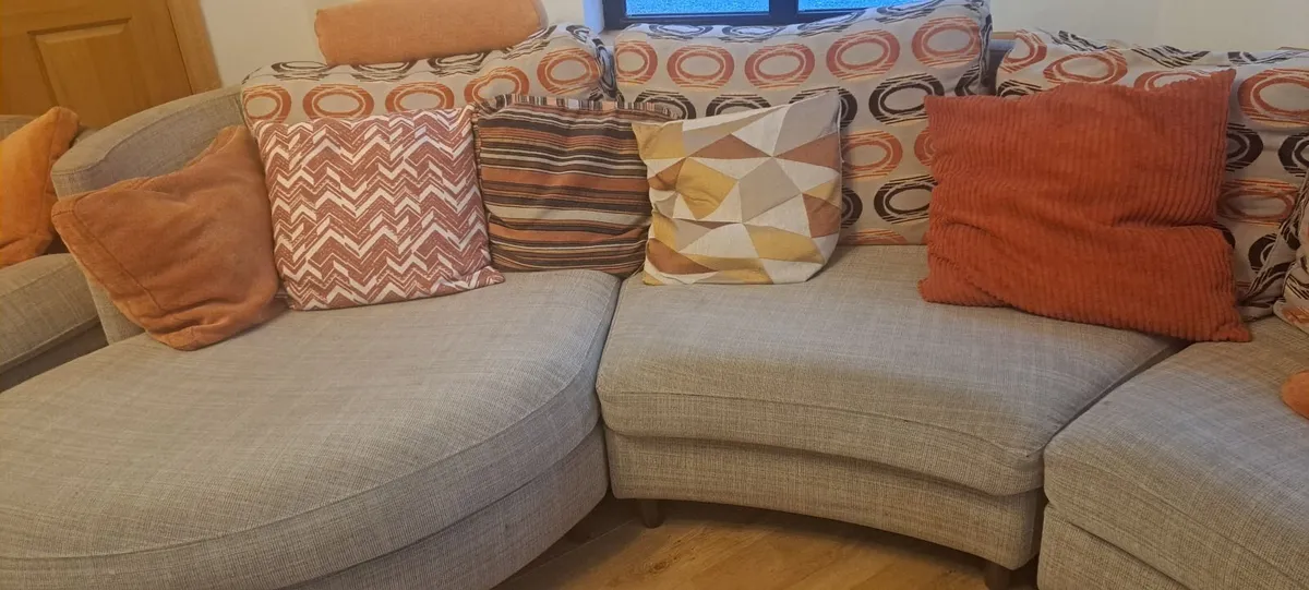 Full living room set - Image 3