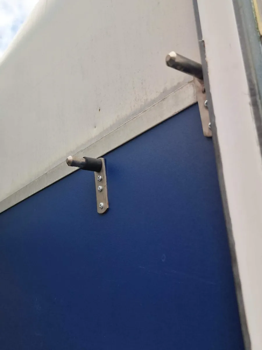 Ifor Williams 505 horse box trailer - Image 3