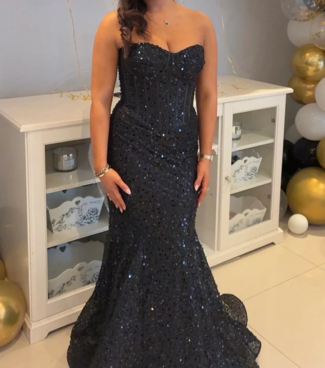 Debs dress - Image 2