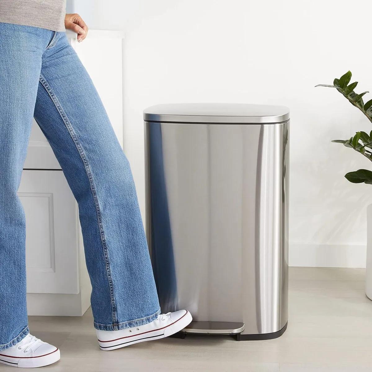 Rectangular Kitchen Bin with Steel Bar Pedal - Image 2