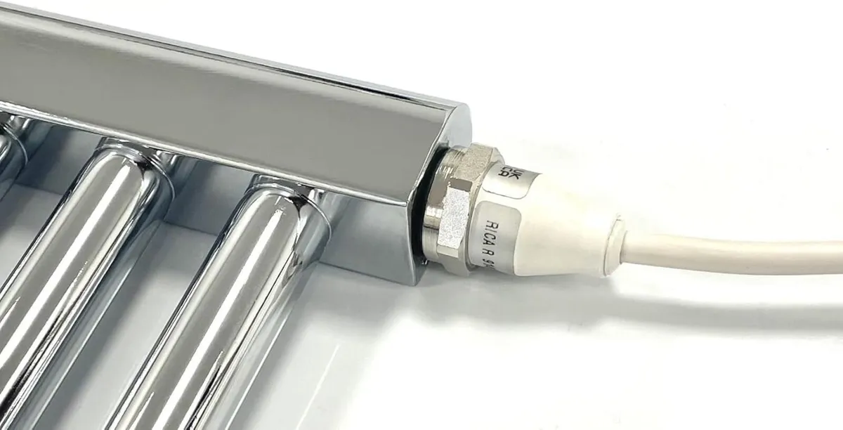 500W X 800h Electric Straight Heated Chrome Towel - Image 4